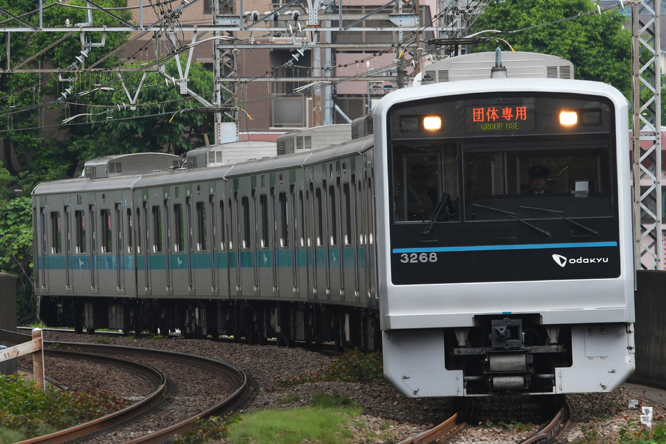 【小田急】3000形3268F 団体専用列車運転の拡大写真