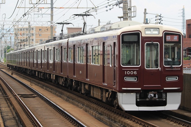 【阪急】1000系1006F 返却回送を上新庄で撮影した写真