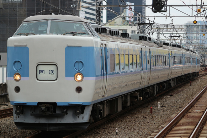 【JR東】189系M50編成を使用した乗務員訓練実施を高円寺駅で撮影した写真