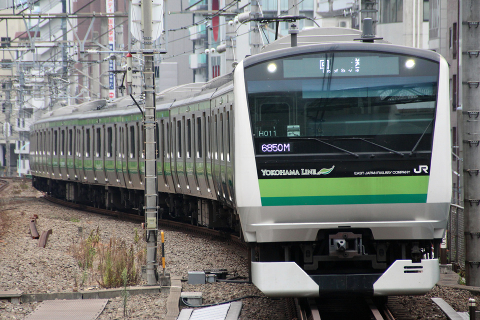 【JR東】E233系クラH011編成 東京総合車両センター入場の拡大写真