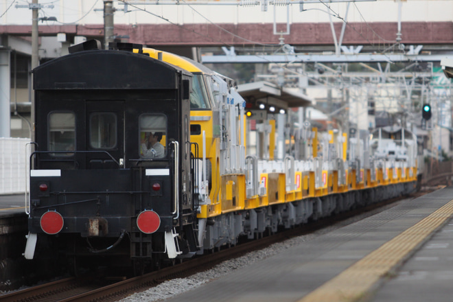 【JR東】キヤE195系甲種輸送を富士川駅で撮影した写真