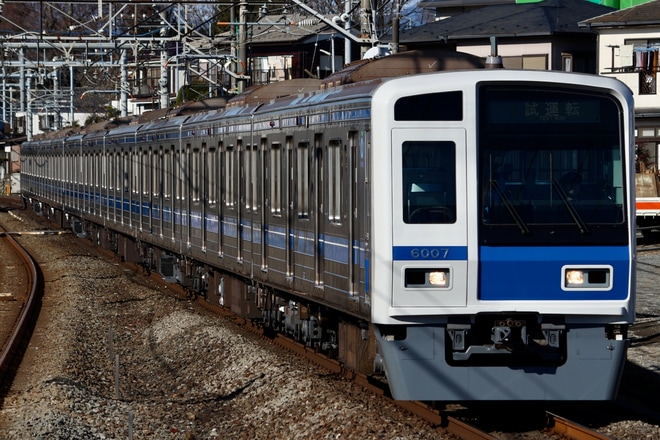 【西武】6000系6107F武蔵丘出場試運転を元加治駅で撮影した写真