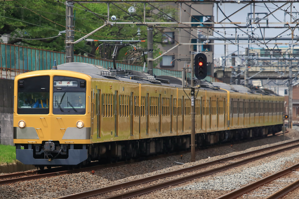 【西武】新101系249F(ツートンカラー)多摩川線へ甲種輸送の拡大写真