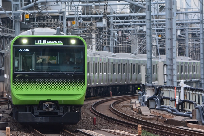 【JR東】渋谷駅線路切替工事による臨時ダイヤを秋葉原駅で撮影した写真