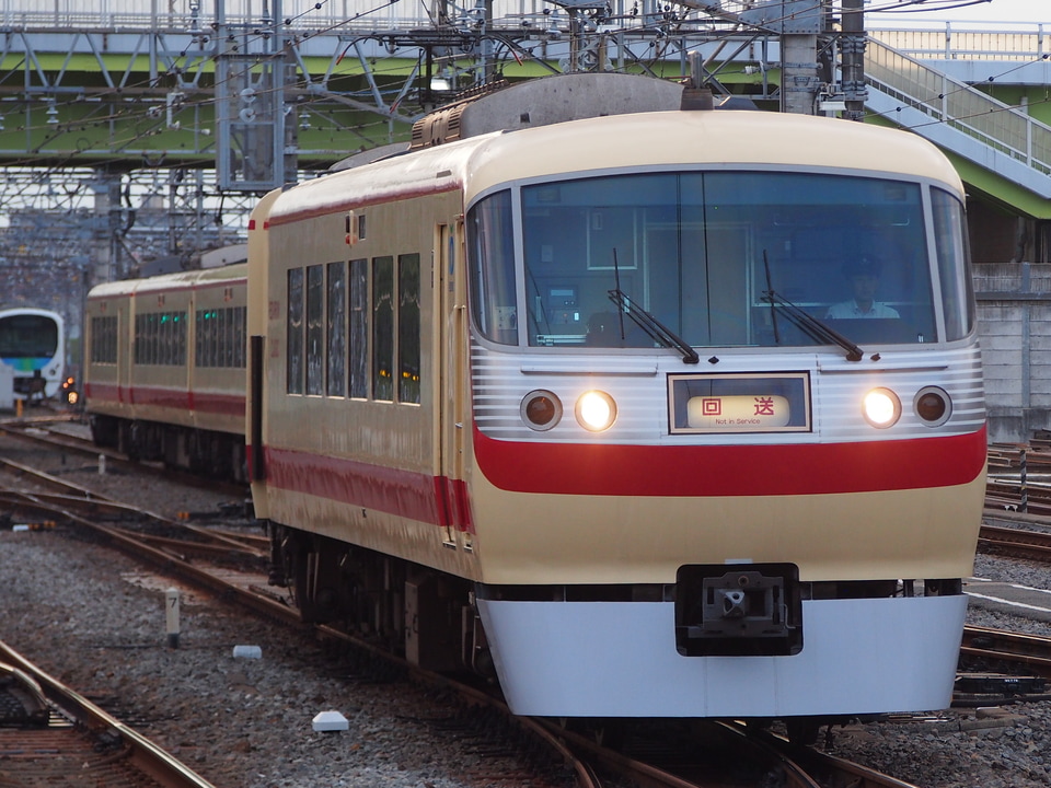 【西武】「エビスビール特急 2018 for ライオンズ号」運転の拡大写真