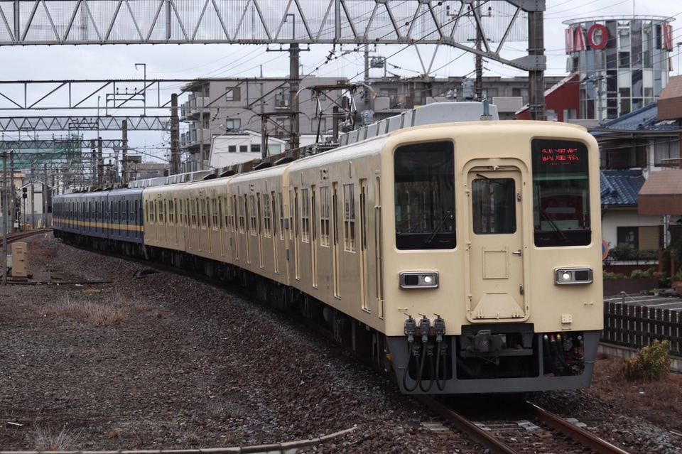 【東武】8000系81111F(セイジクリーム)+8198F(フライング東上) 試運転の拡大写真