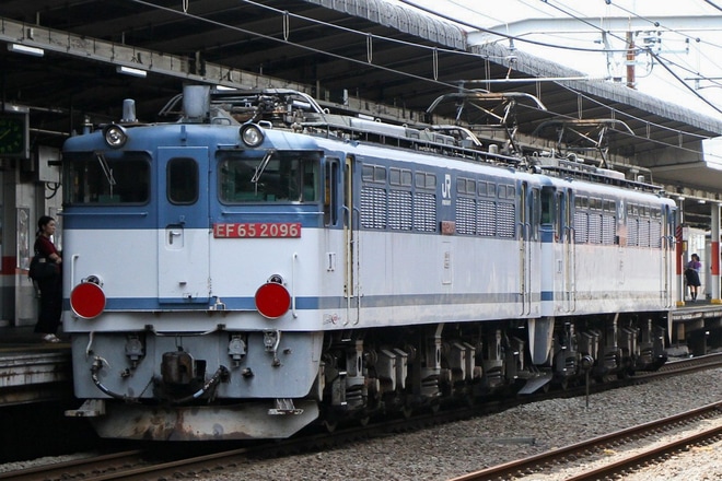 【JR貨】EF65-2096大宮車両所入場を西国分寺駅で撮影した写真