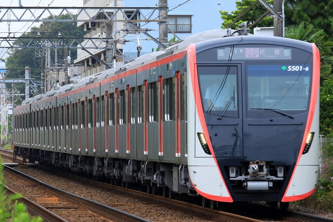 【都営】5500形 京成線と北総線での営業運転開始を谷津～京成津田沼間で撮影した写真