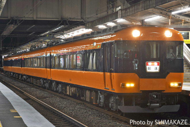 【近鉄】12200系NS37出場回送を松阪駅で撮影した写真