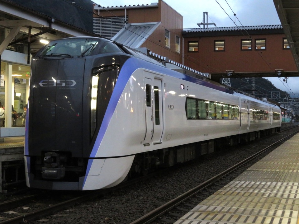 【富士急】JRE353系が富士急行線への拡大写真