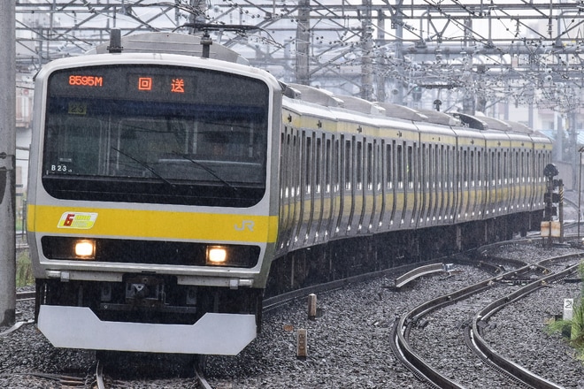 【JR東】E231系ミツB23編成 大宮総合車両センター入場を立川駅で撮影した写真