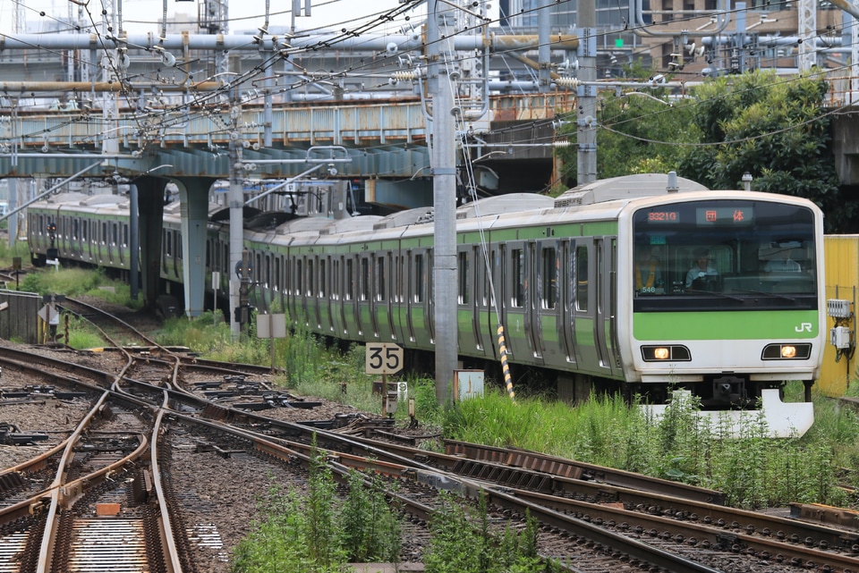 【JR東】E231系トウ546編成使用 団体臨時列車の拡大写真