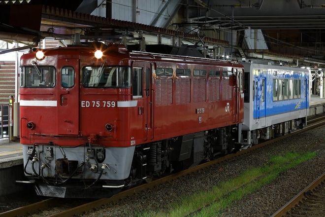 【JR東】キハ101-4郡山総合車両センター出場配給を福島駅で撮影した写真