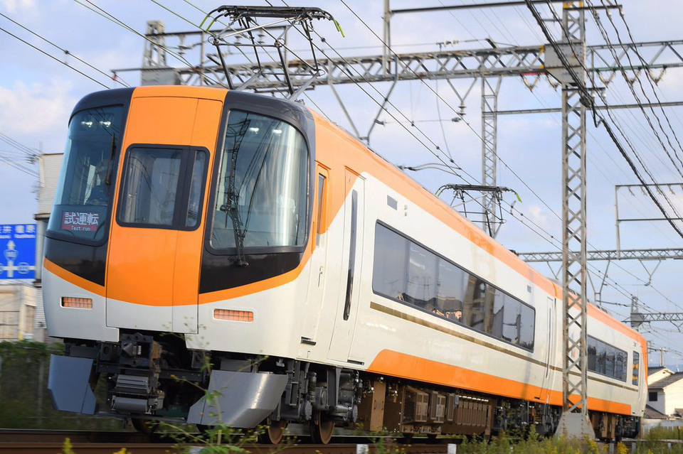 【近鉄】22000系AS25リニューアル工事を終え出場試運転の拡大写真