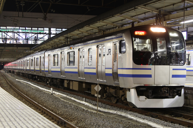 【JR東】川崎駅線路切り替え工事に伴う臨時運行を大船駅で撮影した写真