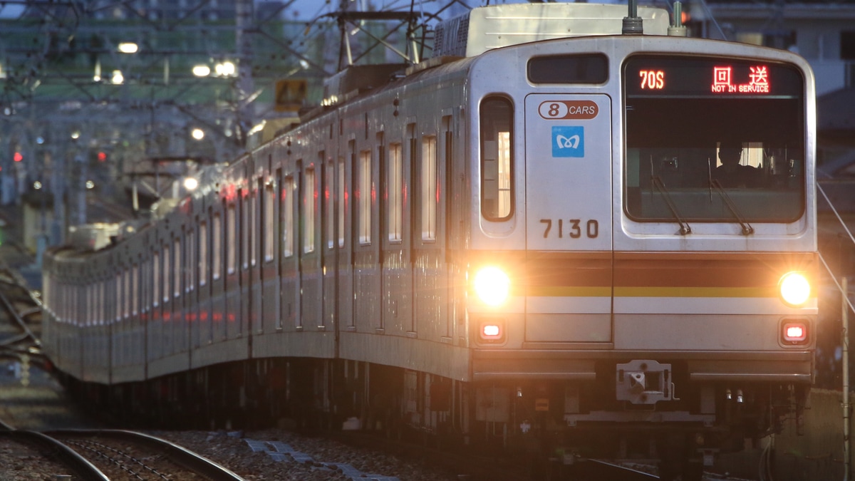 メトロ7000 ジャンク 10両 Yahoo!オークション -「東京メトロ 7000系」(Nゲージ) (鉄道模型