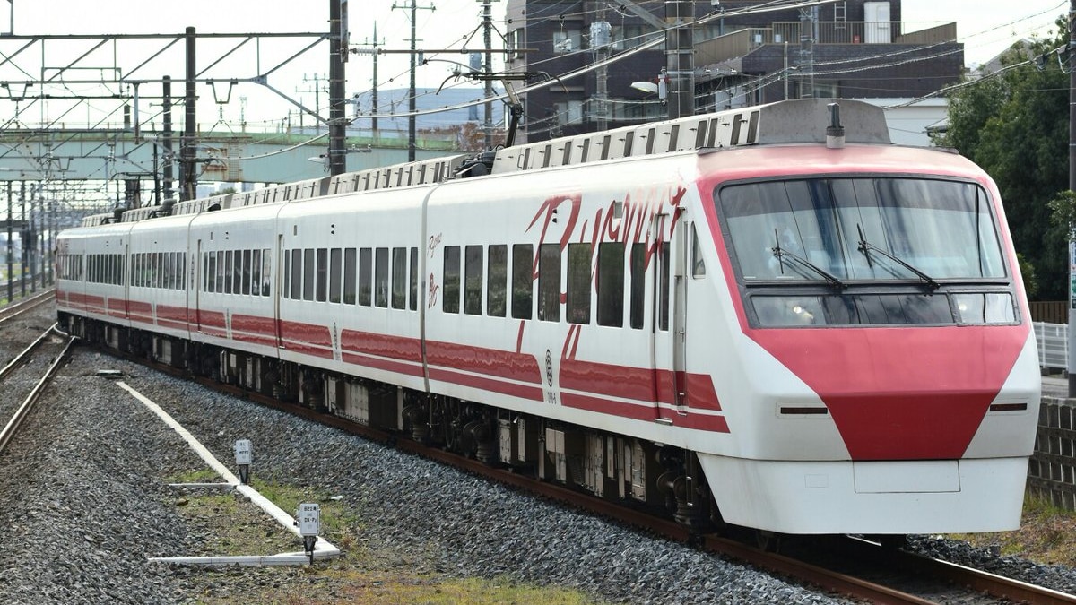 東武】200系208F台鐵「普悠瑪」塗装南栗橋入場回送 |2nd-train鉄道ニュース