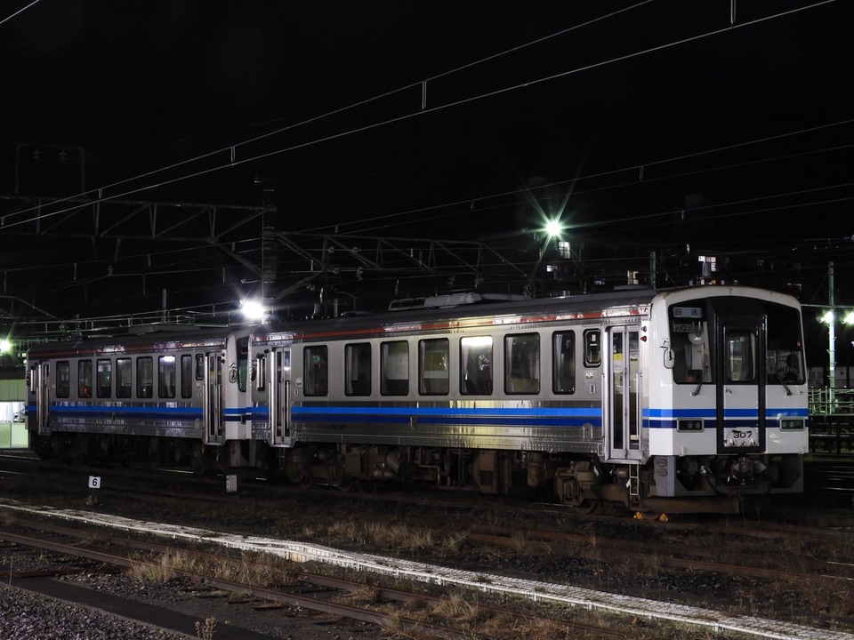 【JR西】キハ120-307+キハ120-316浜田鉄道部へ返却の拡大写真