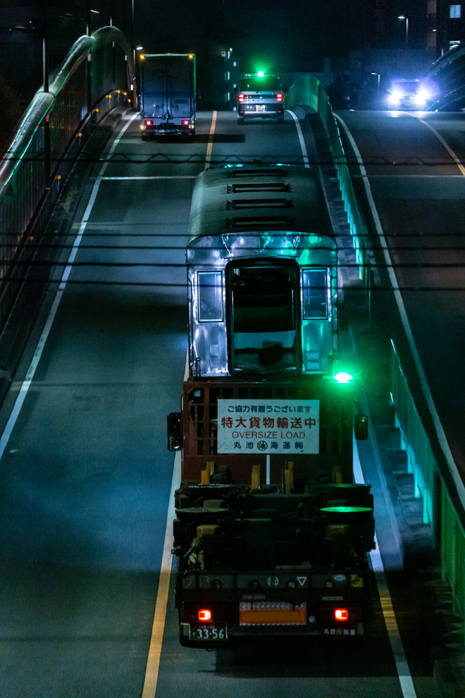 【東急】8500系8639Fデハ8639,0701廃車陸送を大田区内で撮影した写真