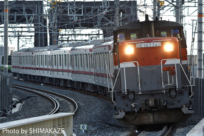 【東武】70000系71711F甲種輸送を鴫野～吹田間で撮影した写真