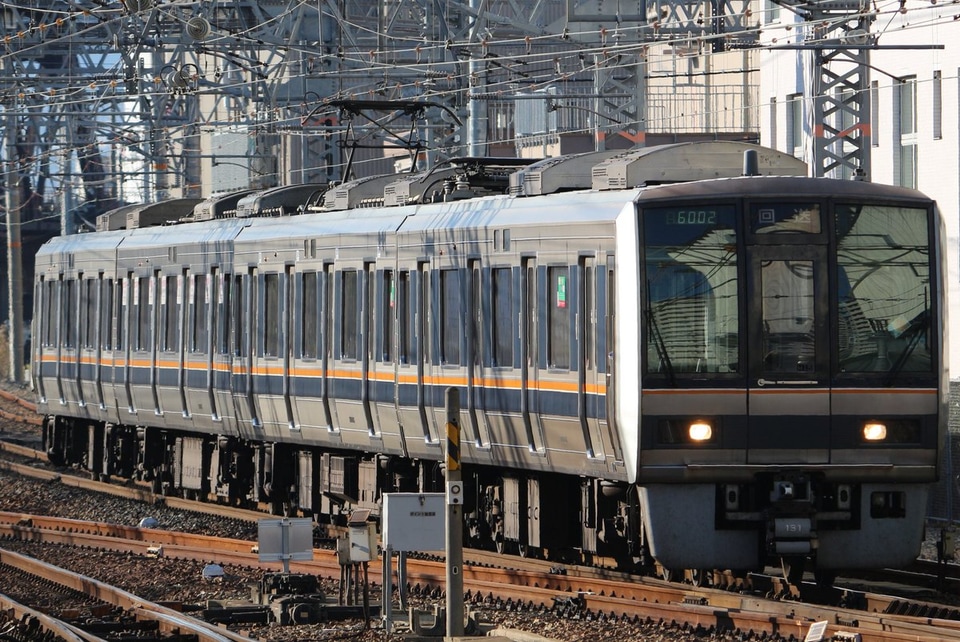 【JR西】207系H15編成が吹田総合車両所への拡大写真