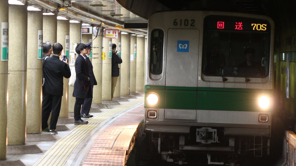 メトロ 6000系6102f廃車回送 2nd Train鉄道ニュース