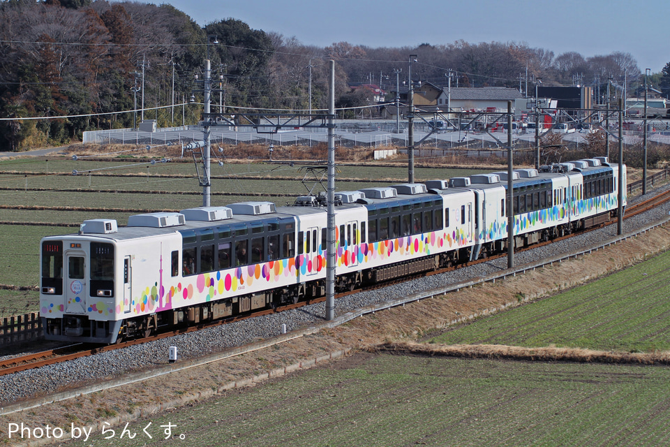 【東武】スカイツリートレイン使用の小泉線入線団体列車 運転の拡大写真