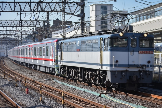 【東武】70000系71713F 甲種輸送を大船駅で撮影した写真