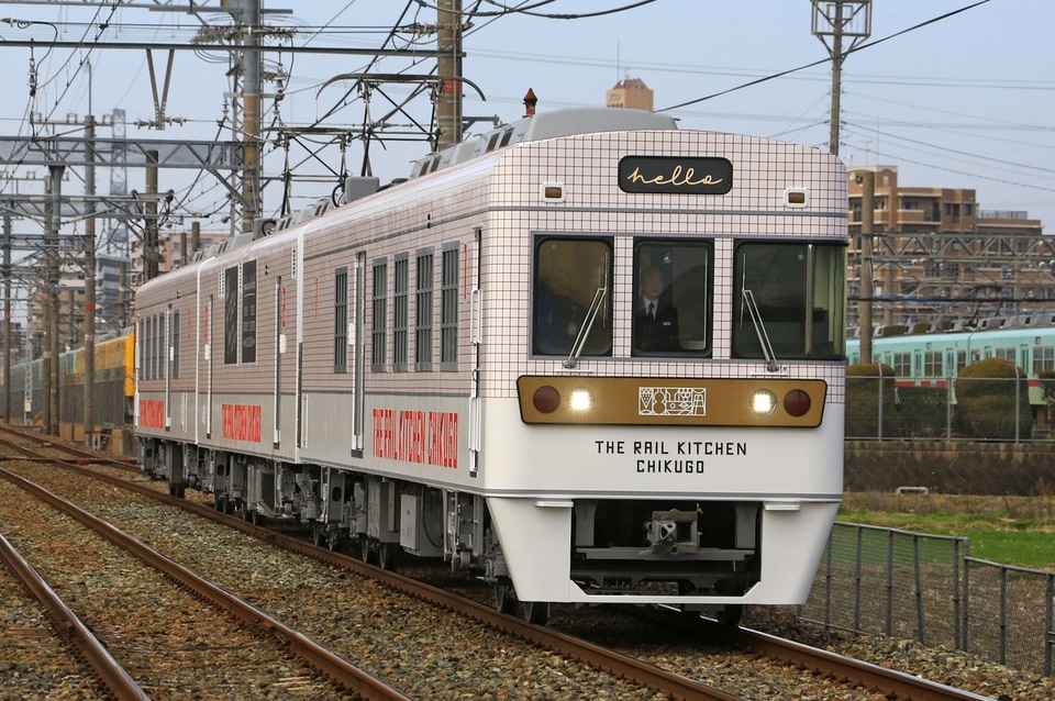 【西鉄】新しい観光列車「THE RAIL KITCHEN CHIKUGO」本線試運転の拡大写真