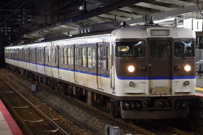 【JR西】115系R-02編成が運用離脱し広島更新色(ミルクオレ)は消滅を横川駅で撮影した写真