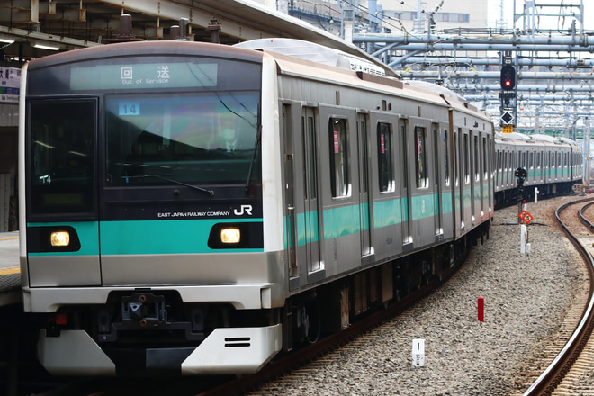 【JR東】E233系マト14編成 東京総合車両センター出場試運転を大崎駅で撮影した写真