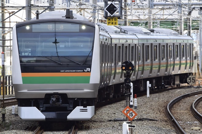【JR東】E233系コツE-67編成東京総合車両センター出場を大崎駅で撮影した写真