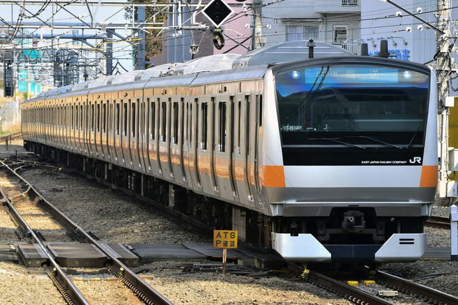 【JR東】E233系トタT8編成東京総合車両センター出場回送を国分寺駅で撮影した写真