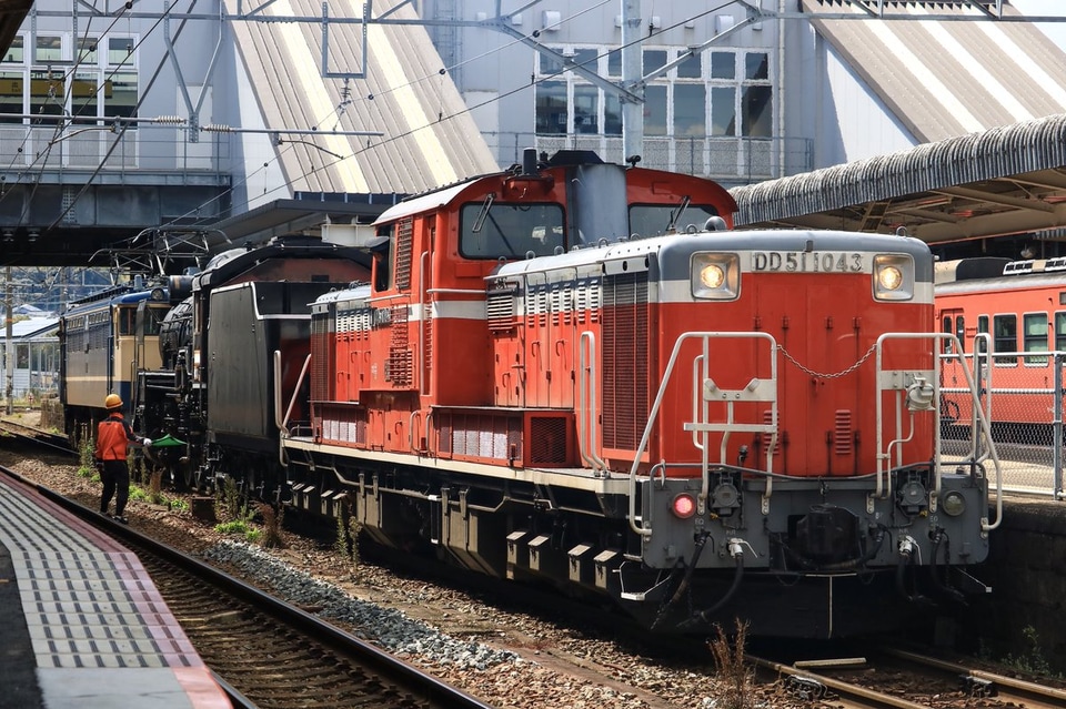 【JR西】D51-200が新山口へ配給輸送の拡大写真