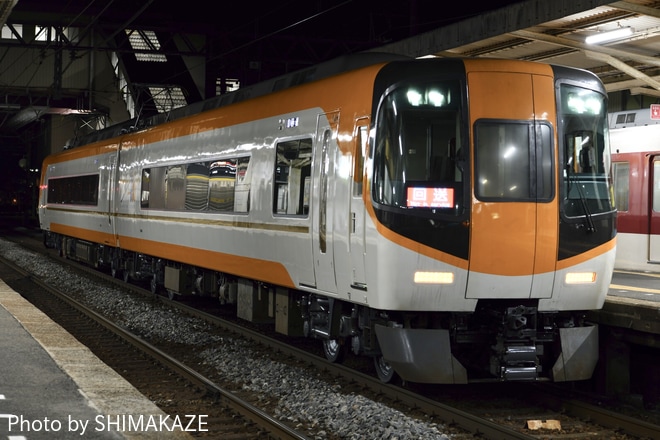 【近鉄】22000系 AS13 出場回送を塩浜駅で撮影した写真