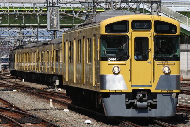 【西武】2000系2079F武蔵丘入場回送を小手指駅で撮影した写真