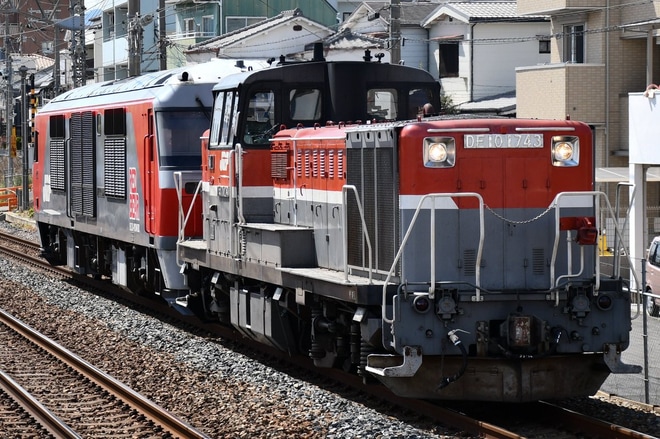 【JR貨】DF200-205甲種輸送を甲南山手駅で撮影した写真