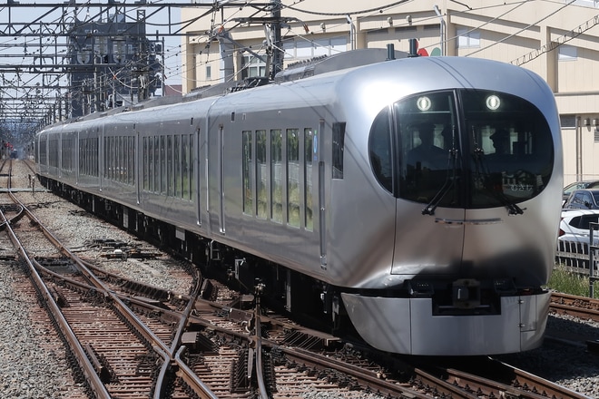 【西武】001系「Laview」が新宿線で初の営業運転
