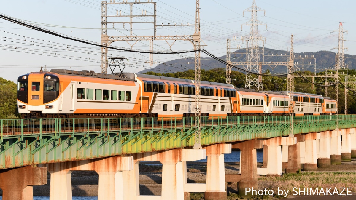 近鉄】30000系 ビスタカー重連 |2nd-train鉄道ニュース