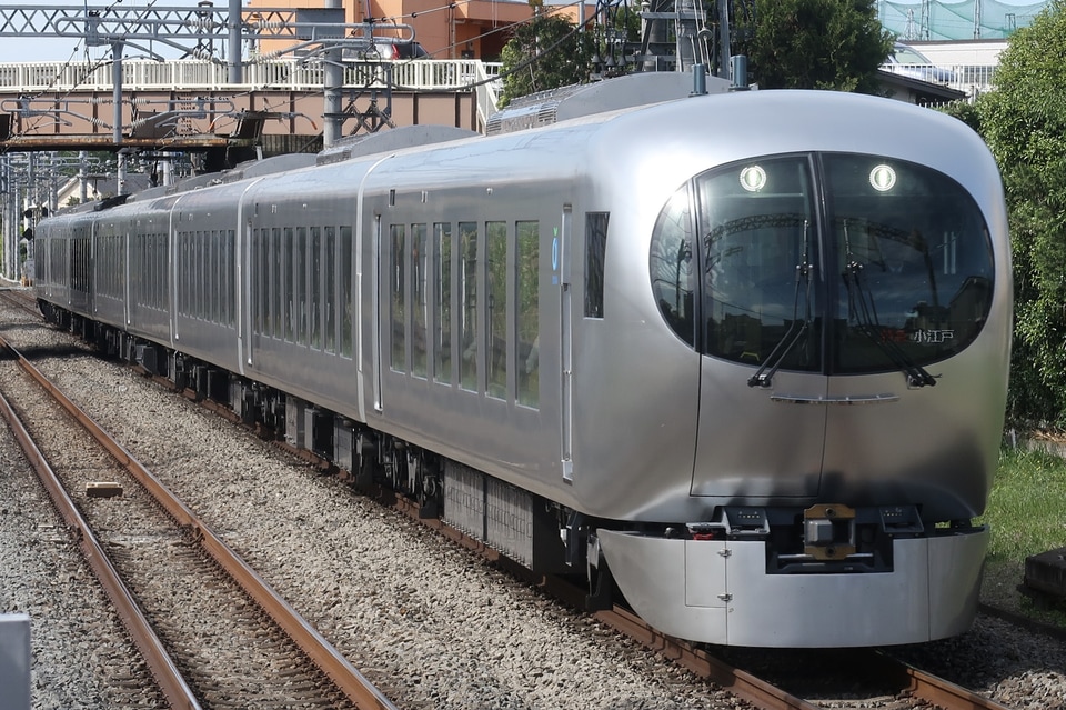 【西武】001系「Laview」が新宿線で初の営業運転の拡大写真