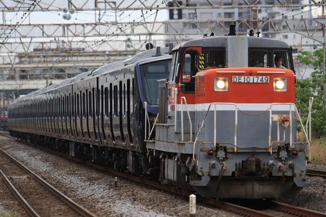 【相鉄】12000系12102F甲種輸送を平塚～相模貨物間で撮影した写真