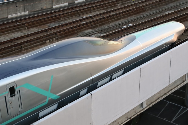 【JR東】E956形S13編成(ALFA-X)東北新幹線で試運転開始を不明で撮影した写真