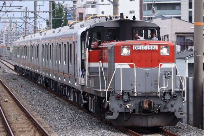 【南海】8300系8310F+8711F 甲種輸送をJR淡路駅で撮影した写真