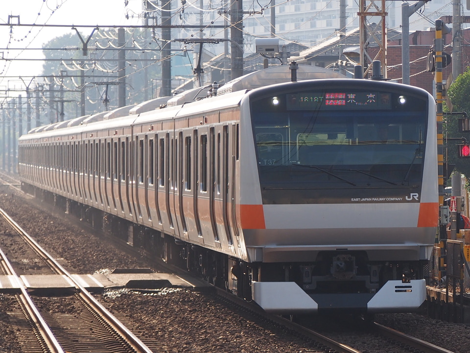 【JR東】E233系トタT37編成 トイレ設置の上営業運転復帰の拡大写真