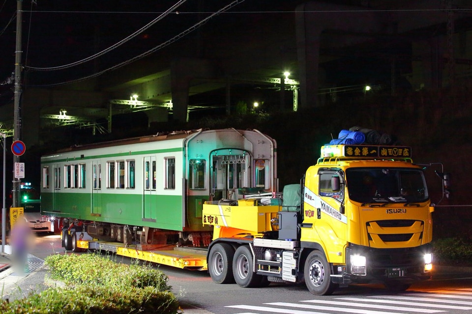 【神戸市交】1000形1115Fが廃車解体のため陸送の拡大写真