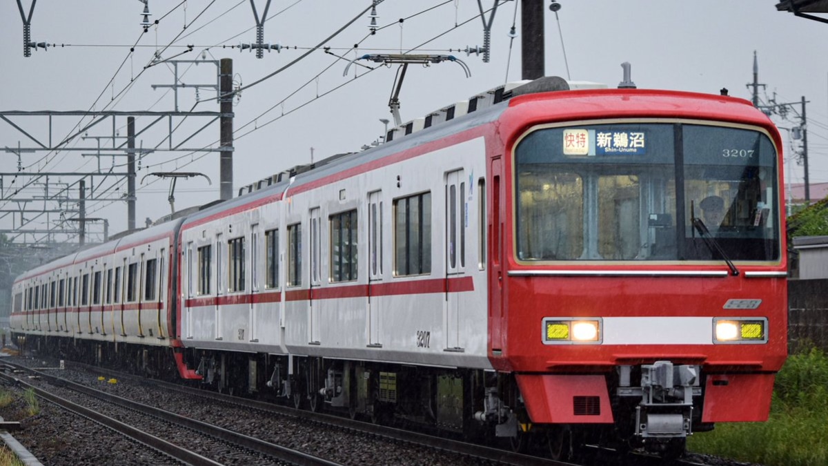 名鉄 3100系3107fが新塗装で運用復帰 2nd Train鉄道ニュース