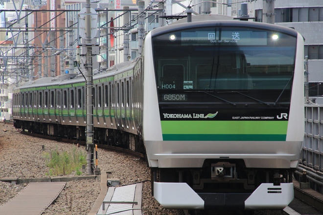 【JR東】E233系クラH004編成 東京総合車両センター入場を恵比寿駅で撮影した写真