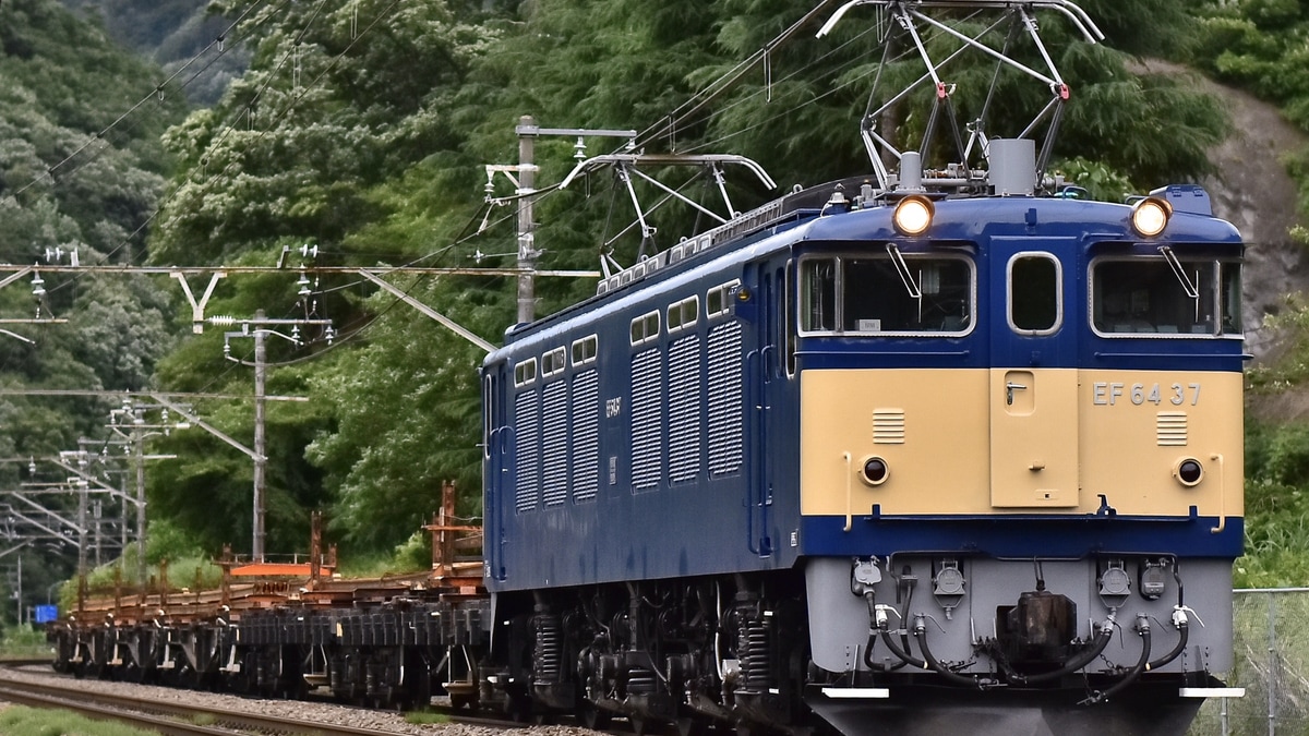 JR東】EF64-37牽引 中央線系統工臨運転 |2nd-train鉄道ニュース