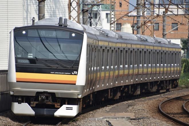 【JR東】E233系ナハN4編成 東京総合車両センター出場を八丁畷駅で撮影した写真