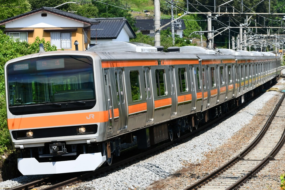 【JR東】E231系元ミツB1編成が武蔵野線転用工事を終えて長野出場の拡大写真